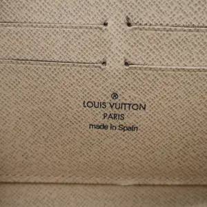Louis Vuitton Zippy Damier Azur Purse Louis Vuitton Louis Vuitton 26 Louis Vuitton Zippy Damier Azur Purse Louis Vuitton Louis Vuitton 26