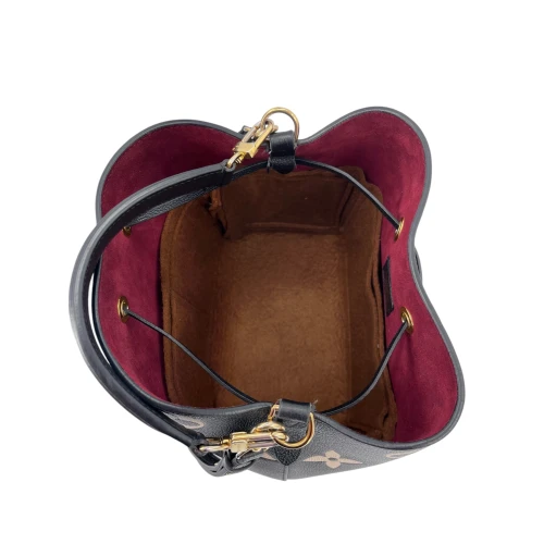 Louis Vuitton NéoNoé MM Bicolor Empreinte Carrier bags Louis Vuitton 23 Louis Vuitton NéoNoé MM Bicolor Empreinte Carrier bags Louis Vuitton 23