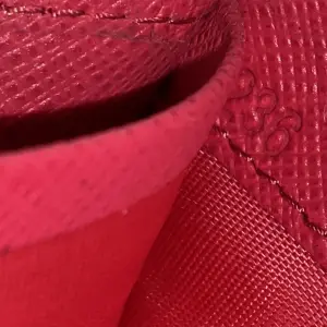 Prada Long Zippy Geldbörsen Prada 23 Prada Long Zippy Geldbörsen Prada 23
