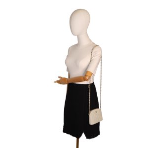 Chanel Classic Clutch Hellgrau Chanel Chanel 18