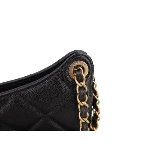 Chanel Hobo Bag Schwarz Chanel Chanel 32