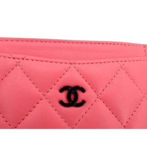 Chanel Kartenetui Lammleder Korallenrosa