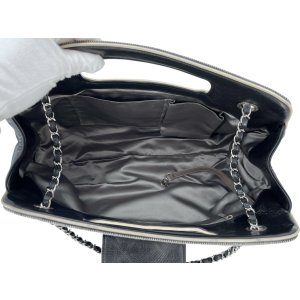 Chanel Mademoiselle East West