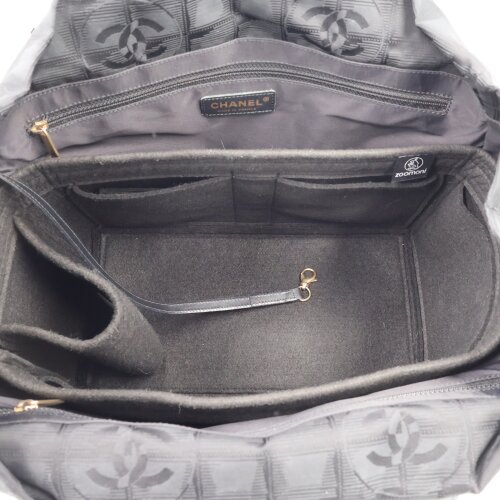 Chanel New Travel Line Tote Medium Chanel Chanel 15