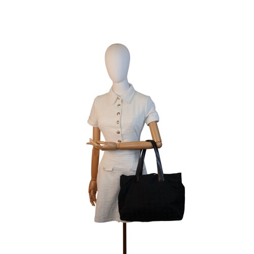 Chanel New Travel Line Tote Medium Chanel Chanel 6