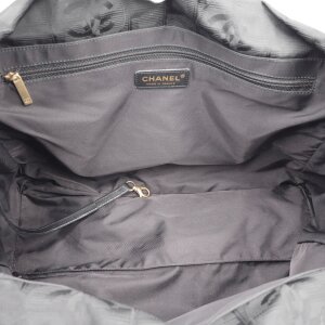 Chanel New Travel Line Tote Medium Chanel Chanel 32