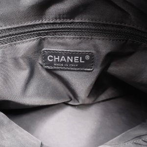 Chanel Paris Biarritz PM Tote Bag Schwarz Chanel Chanel 37