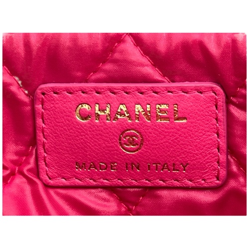 Chanel Pochette Lambskin Pink