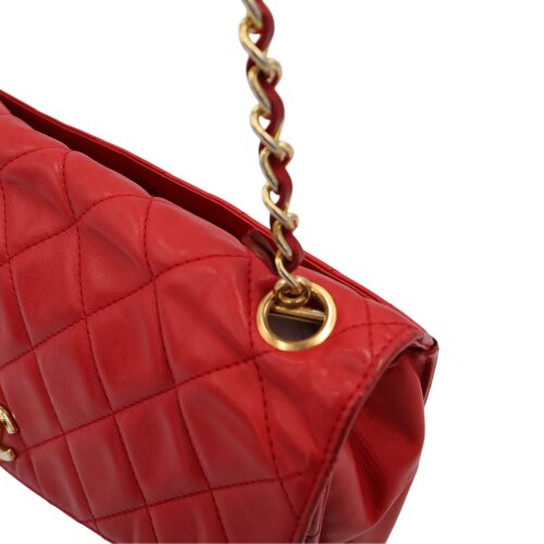 Chanel Vintage Flap Bag Chanel Chanel 12 Chanel Vintage Flap Bag Chanel Chanel 12