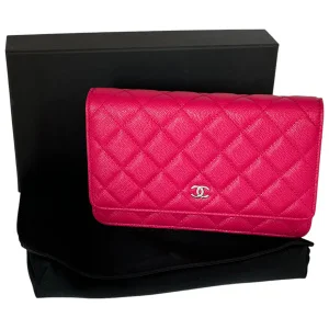 Chanel Wallet on Chain WOC Pochette Kalbsleder Dark Pink