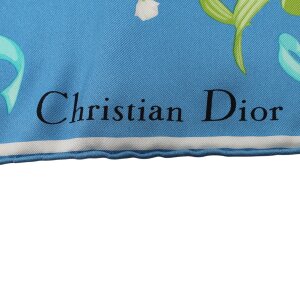 Christian Dior Carré Seidentuch mit floralem Muster Tücher und Schals Carre 25 Christian Dior Carré Seidentuch mit floralem Muster Tücher und Schals Carre 25
