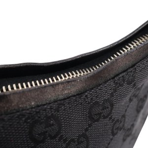 Gucci GG Canvas Hobo Gucci Gucci 37 Gucci GG Canvas Hobo Gucci Gucci 37