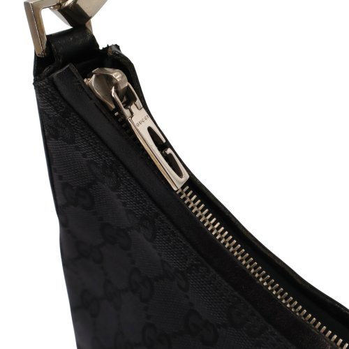 Gucci GG Canvas Hobo Gucci Gucci 17 Gucci GG Canvas Hobo Gucci Gucci 17