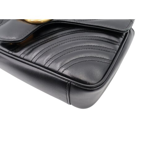 Gucci Marmont Medium Schwarz Gucci Gucci 13 Gucci Marmont Medium Schwarz Gucci Gucci 13