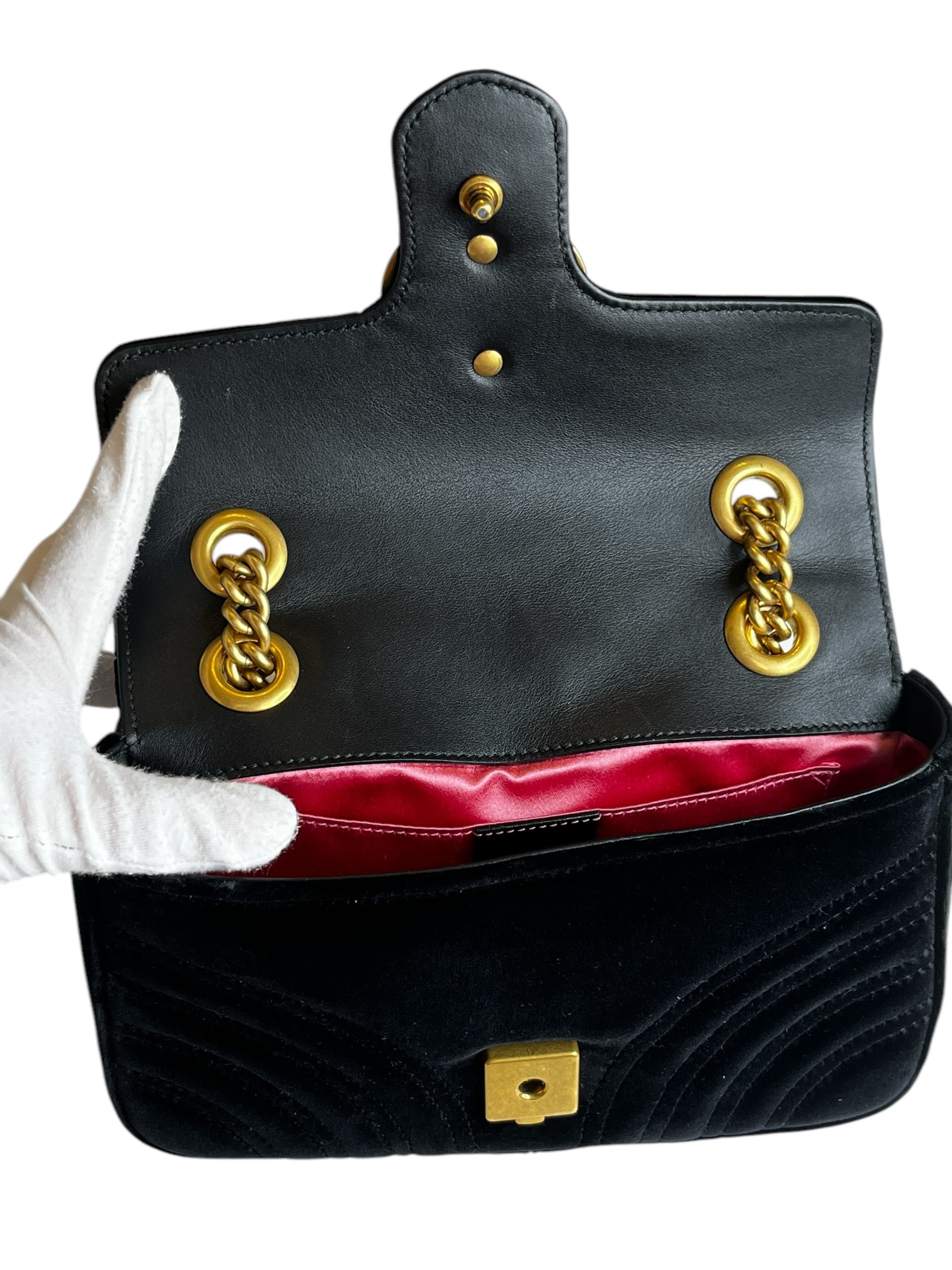 Gucci Marmont Velvet Mini Bag Gucci Marmont Mini Black Velvet I