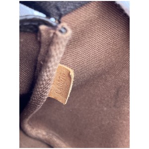 Louis Vuitton Pochette Accessoires Monogram Canvas