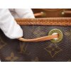 Louis Vuitton Noe Petit Monogram Canvas Handtaschen Louis Vuitton 37 Louis Vuitton Noe Petit Monogram Canvas Handtaschen Louis Vuitton 37