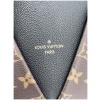 Louis Vuitton V Tote BB Monogram Noir Cara Handtaschen Louis Vuitton 36