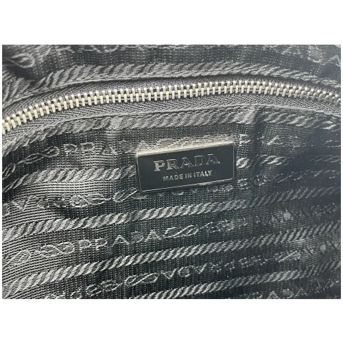 Prada Nylon Umhängetasche Schwarz