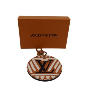 Louis Vuitton Illustre Crafty Bag Charm