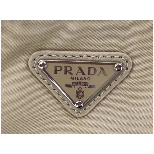 Prada Re-Edition 2005 Beige