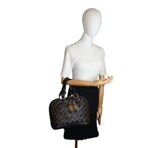 Louis Vuitton Alma Monogram Eclipse Sequins Carrier bags Louis Vuitton 21 Louis Vuitton Alma Monogram Eclipse Sequins Carrier bags Louis Vuitton 21