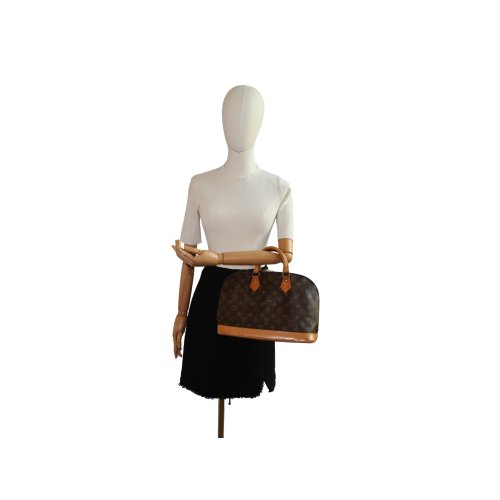 Louis Vuitton Alma PM Monogram Canvas