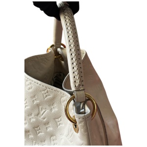 Louis Vuitton Artsy MM Empreinte Creme