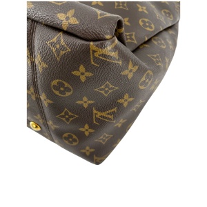Louis Vuitton Artsy MM Monogram Canvas