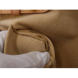 Louis Vuitton Beverly Pochette Louis Vuitton Louis Vuitton 27