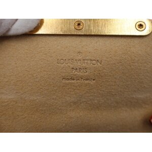 Louis Vuitton Beverly Pochette Louis Vuitton Louis Vuitton 26