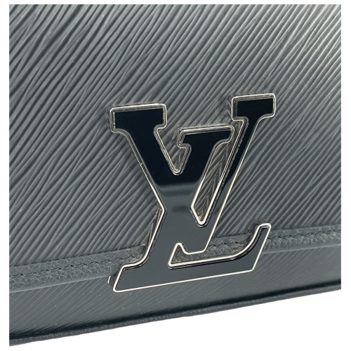 Louis Vuitton Buci Schwarz