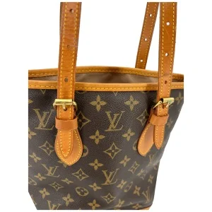 Louis Vuitton Bucket PM Monogram Canvas Carrier bags Louis Vuitton 33