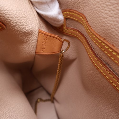 Louis Vuitton Bucket PM Monogram Canvas