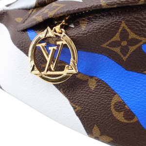 Louis Vuitton Bumbag League of Legends Handbags Louis Vuitton 26 Louis Vuitton Bumbag League of Legends Handbags Louis Vuitton 26