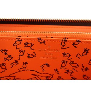 Louis Vuitton Catogram Zippy