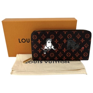 Louis Vuitton Catogram Zippy