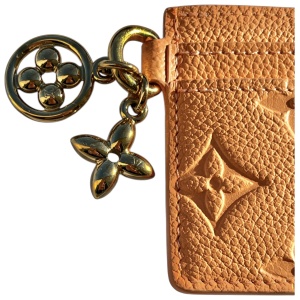 Louis Vuitton Charms Card Holder Abricot