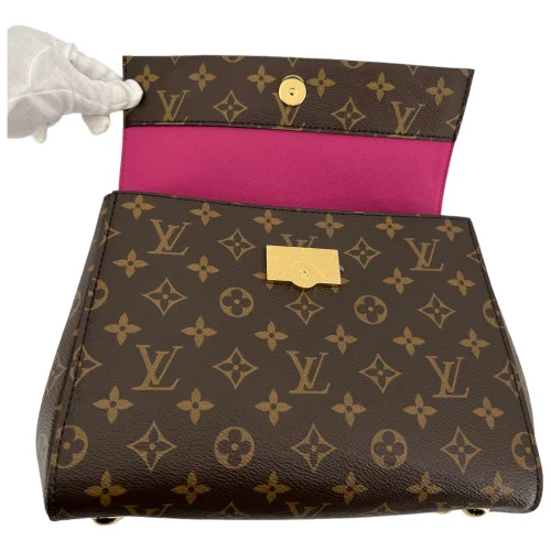 Louis Vuitton Cluny BB Monogram Canvas