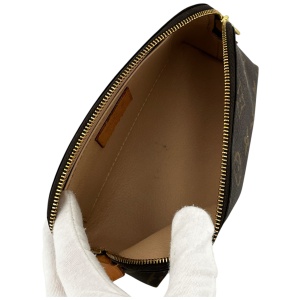 Louis Vuitton Cosmetic Pouch PM Monogram