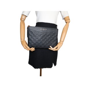 Louis Vuitton Daily Pouch Handbags Louis Vuitton 17 Louis Vuitton Daily Pouch Handbags Louis Vuitton 17