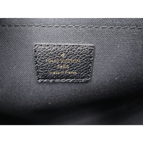 Louis Vuitton Daily Pouch Handbags Louis Vuitton 14 Louis Vuitton Daily Pouch Handbags Louis Vuitton 14