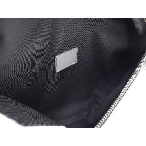 Louis Vuitton Discovery Bumbag Für Herren Louis Vuitton 11 Louis Vuitton Discovery Bumbag Für Herren Louis Vuitton 11