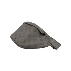 Louis Vuitton Discovery Bumbag Für Herren Louis Vuitton 16 Louis Vuitton Discovery Bumbag Für Herren Louis Vuitton 16