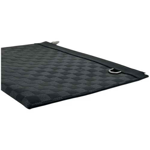 Louis Vuitton Discovery Pochette GM