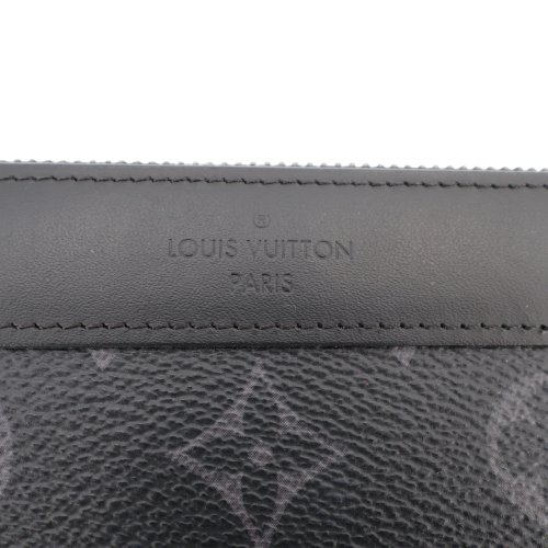 Louis Vuitton Discovery Pochette PM For men Louis Vuitton 10 Louis Vuitton Discovery Pochette PM For men Louis Vuitton 10