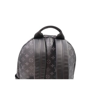 Louis Vuitton Discovery MM Backpack For men Louis Vuitton 30