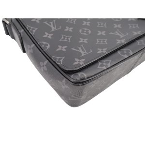 Louis Vuitton District PM Für Herren Louis Vuitton 23