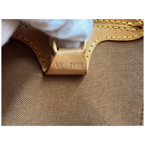 Louis Vuitton Ellipse PM Monogram Canvas