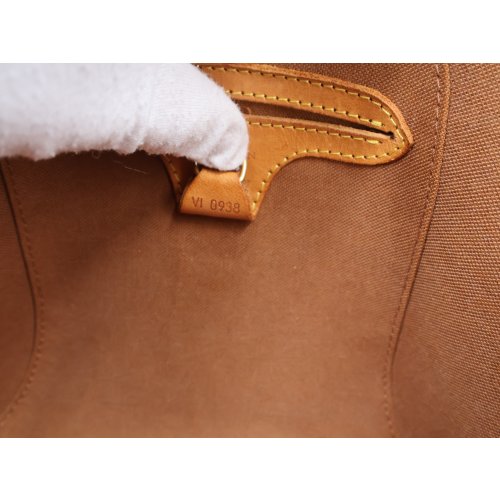 Louis Vuitton Ellipse PM Monogram Canvas